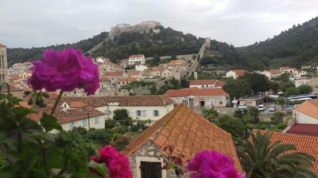 Ana Tudor Apartments Hvar Town Exteriér fotografie